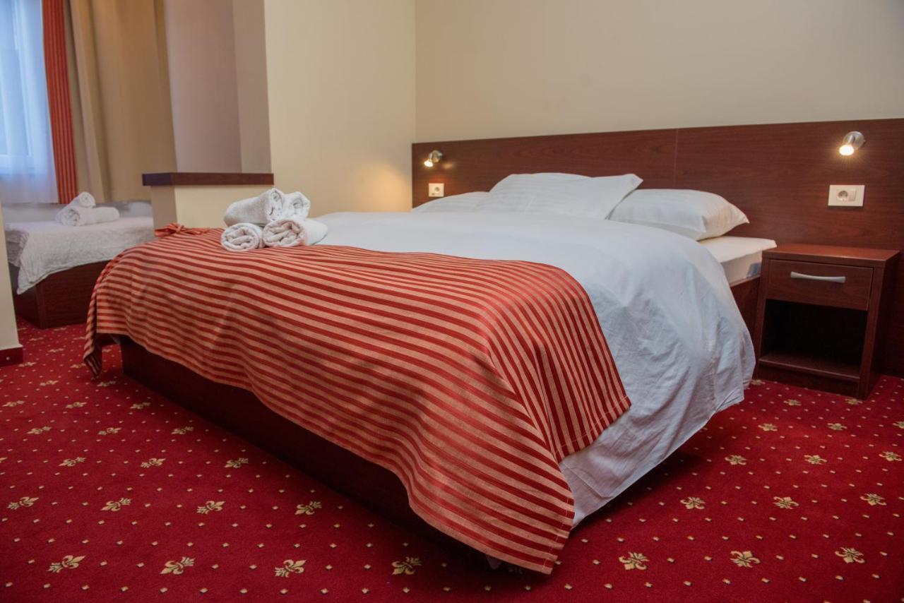 Villa Anton Sukosan Ngoại thất bức ảnh
